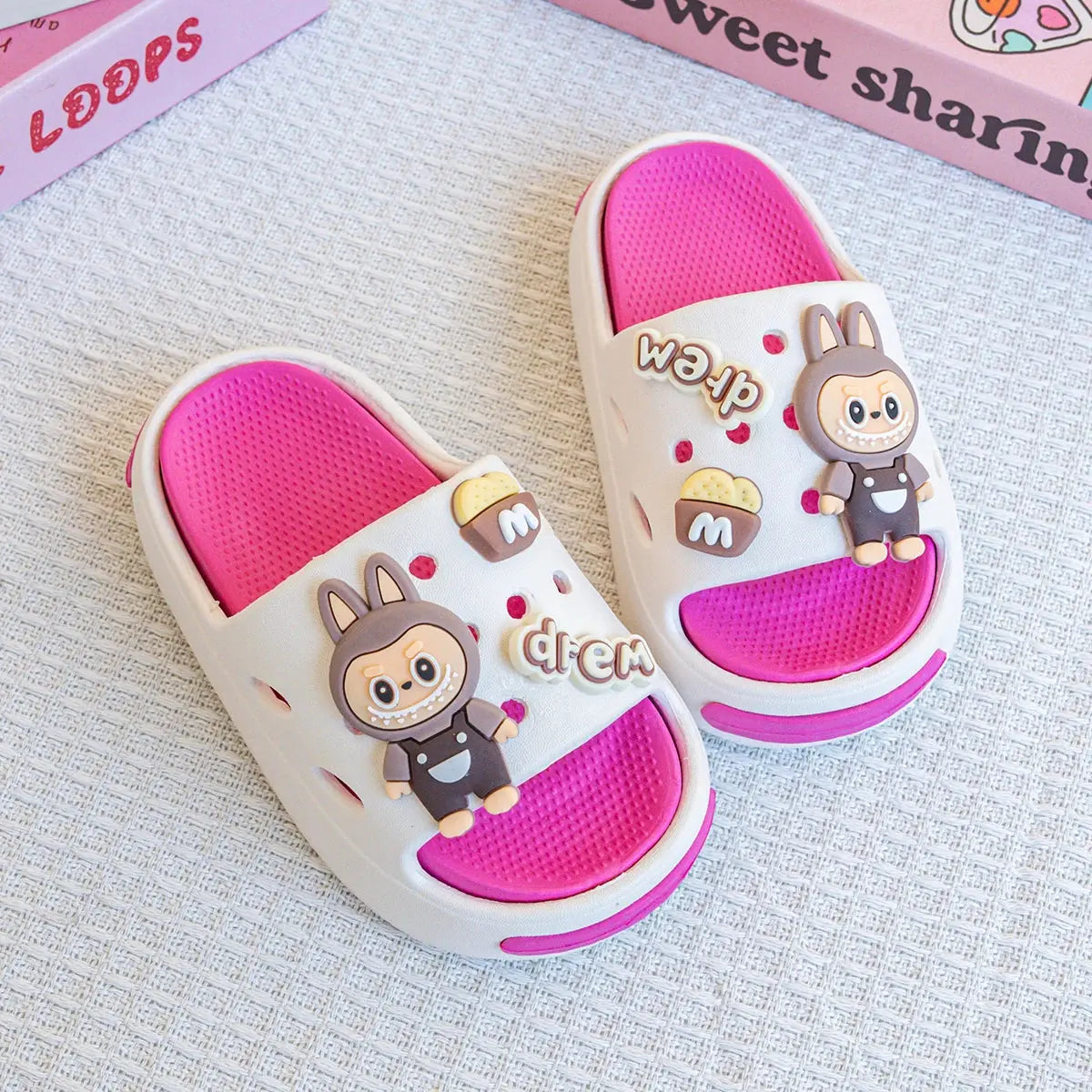New Popular Cartoon Letters Versatile Eva Slippers for Boys and Girls, Fashionable Double Soft-Soled Non-Slip Sandals 831 Trikidsworld