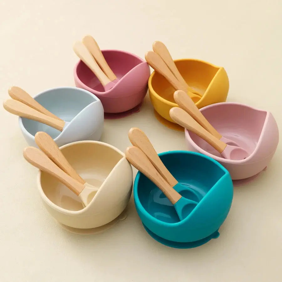 Tiny Bites Trio: Suction Feeding Set for Little Ones Trikidsworld