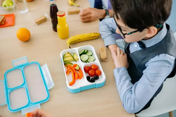 Lunches-and-Bottles Trikidsworld