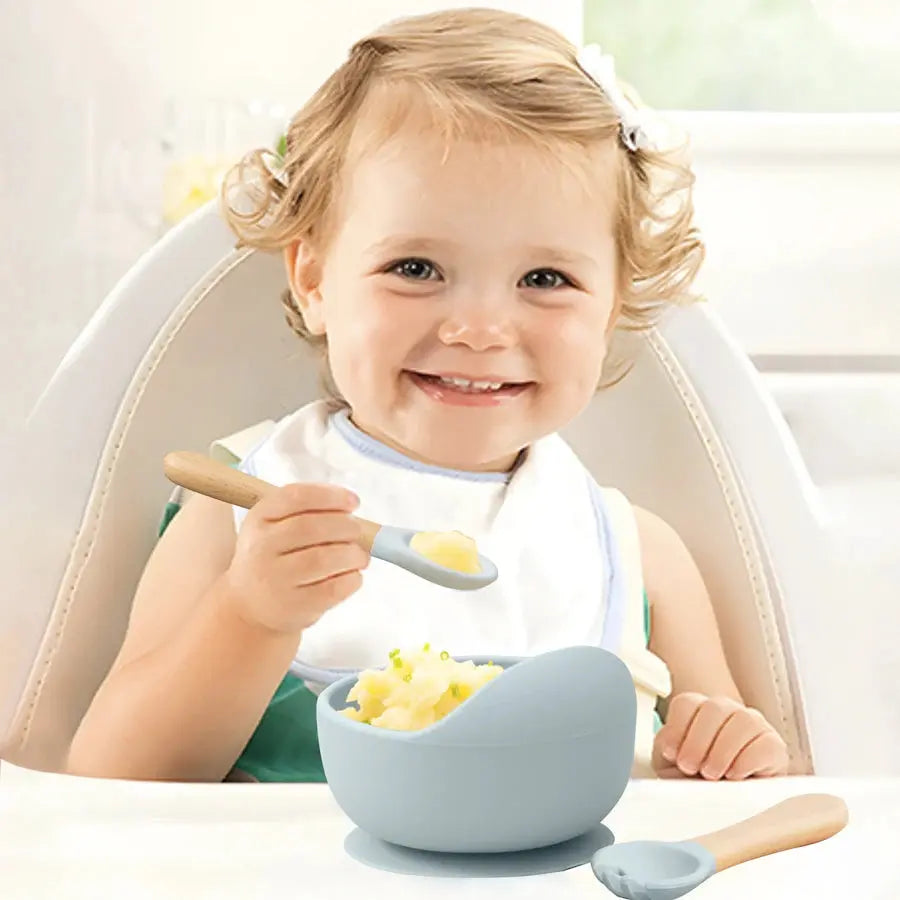 Tiny Bites Trio: Suction Feeding Set for Little Ones Trikidsworld